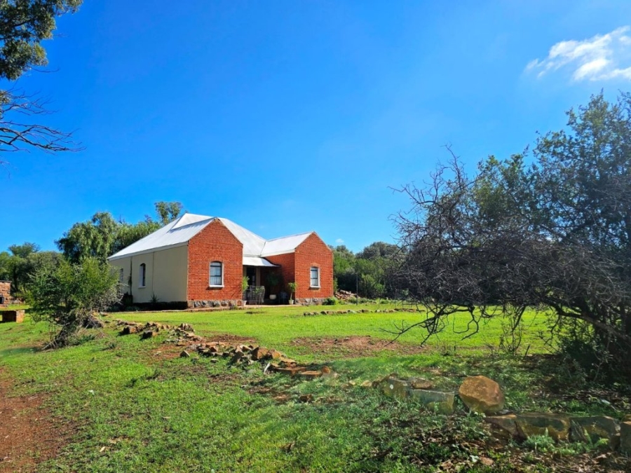 4 Bedroom Property for Sale in Bloemfontein Rural Free State